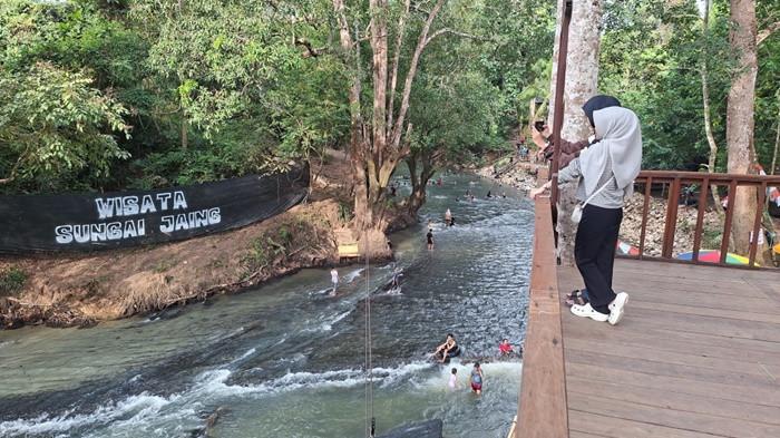 Wiisata Sungai Jaing